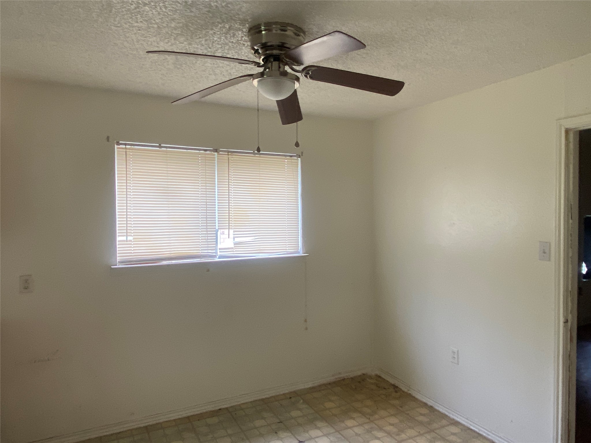 2666 Kellogg Avenue Dallas TX 75216