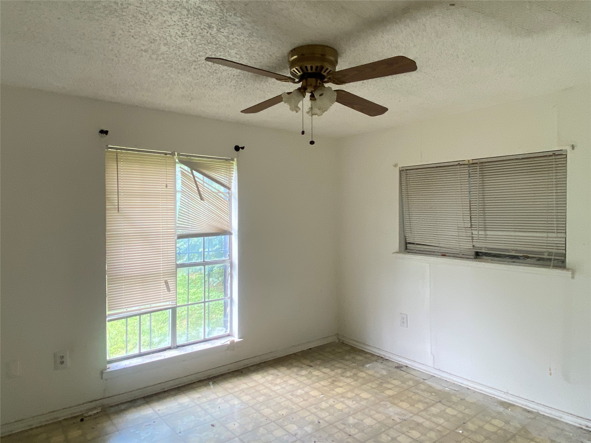 2666 Kellogg Avenue Dallas TX 75216
