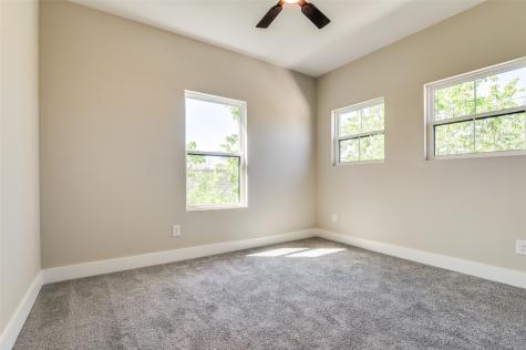 706 Perry Avenue Waxahachie TX 75165