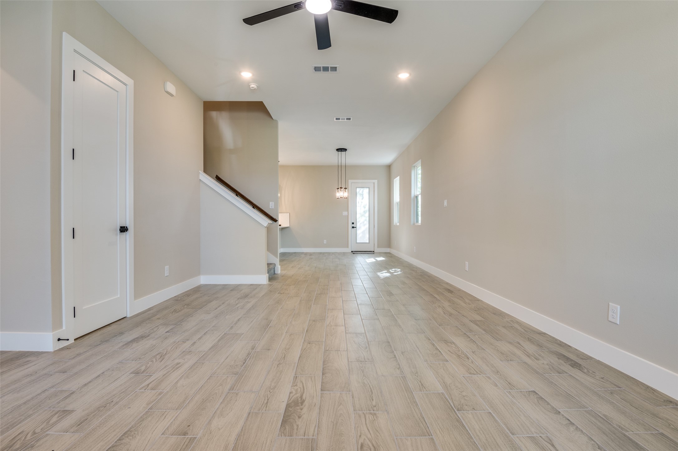 706 Perry Avenue Waxahachie TX 75165