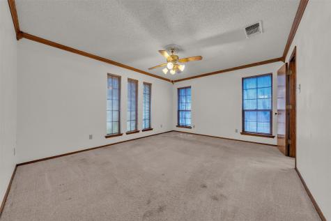 205 William Wallace Drive Burleson TX 76028