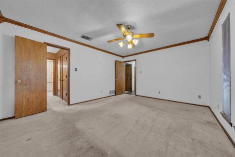205 William Wallace Drive Burleson TX 76028
