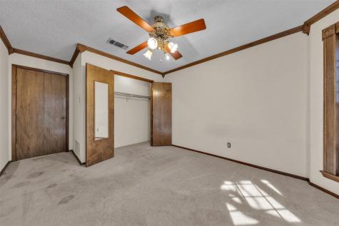 205 William Wallace Drive Burleson TX 76028