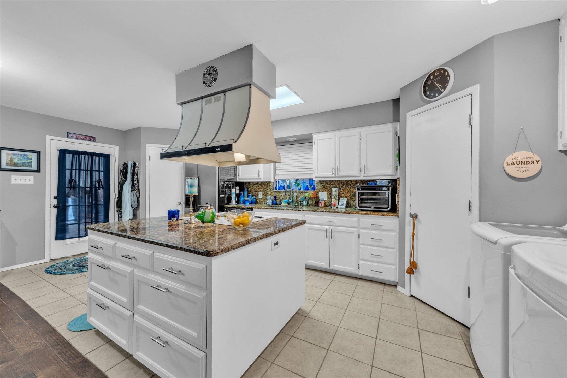 205 William Wallace Drive Burleson TX 76028
