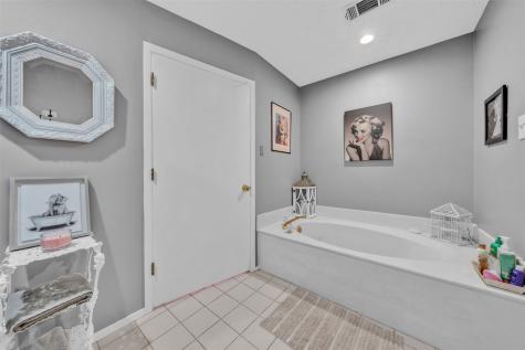 205 William Wallace Drive Burleson TX 76028