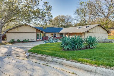 1605 Dakar Road W Fort Worth TX 76116