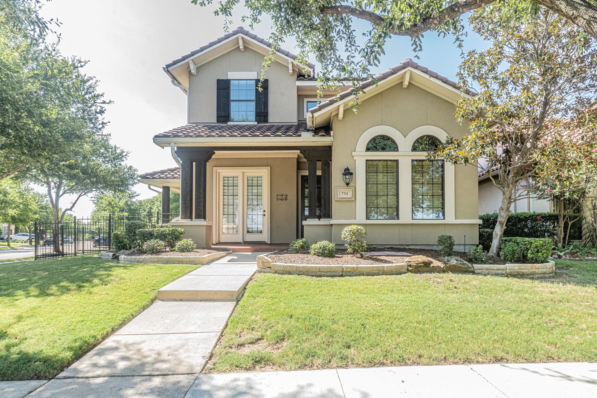 734 Camino Lago Irving TX 75039