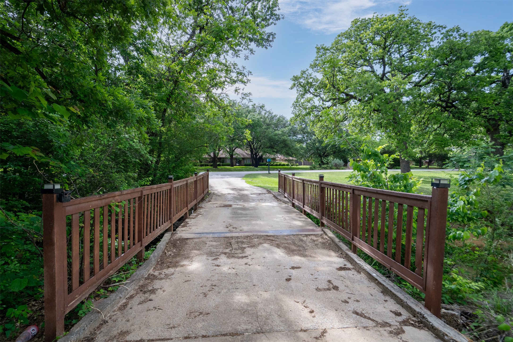 7511 Willow Oak Lane Arlington TX 76001
