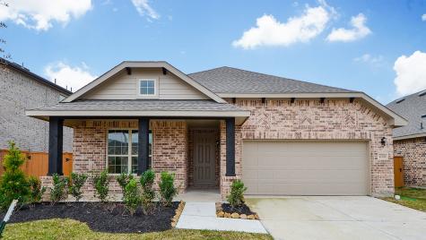 8225 Leopard Pass Godley TX 76044
