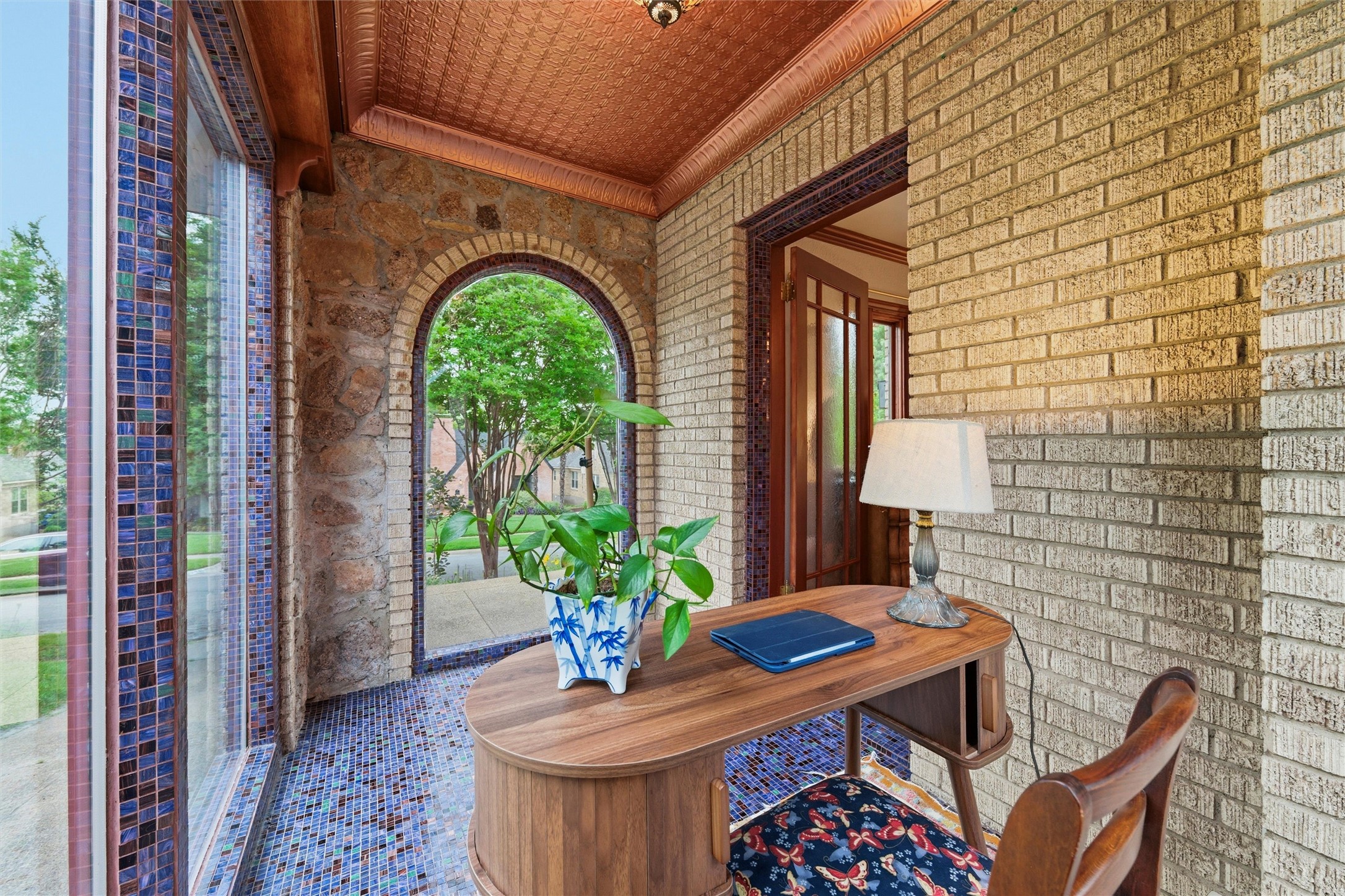 6903 Vivian Avenue Dallas TX 75223