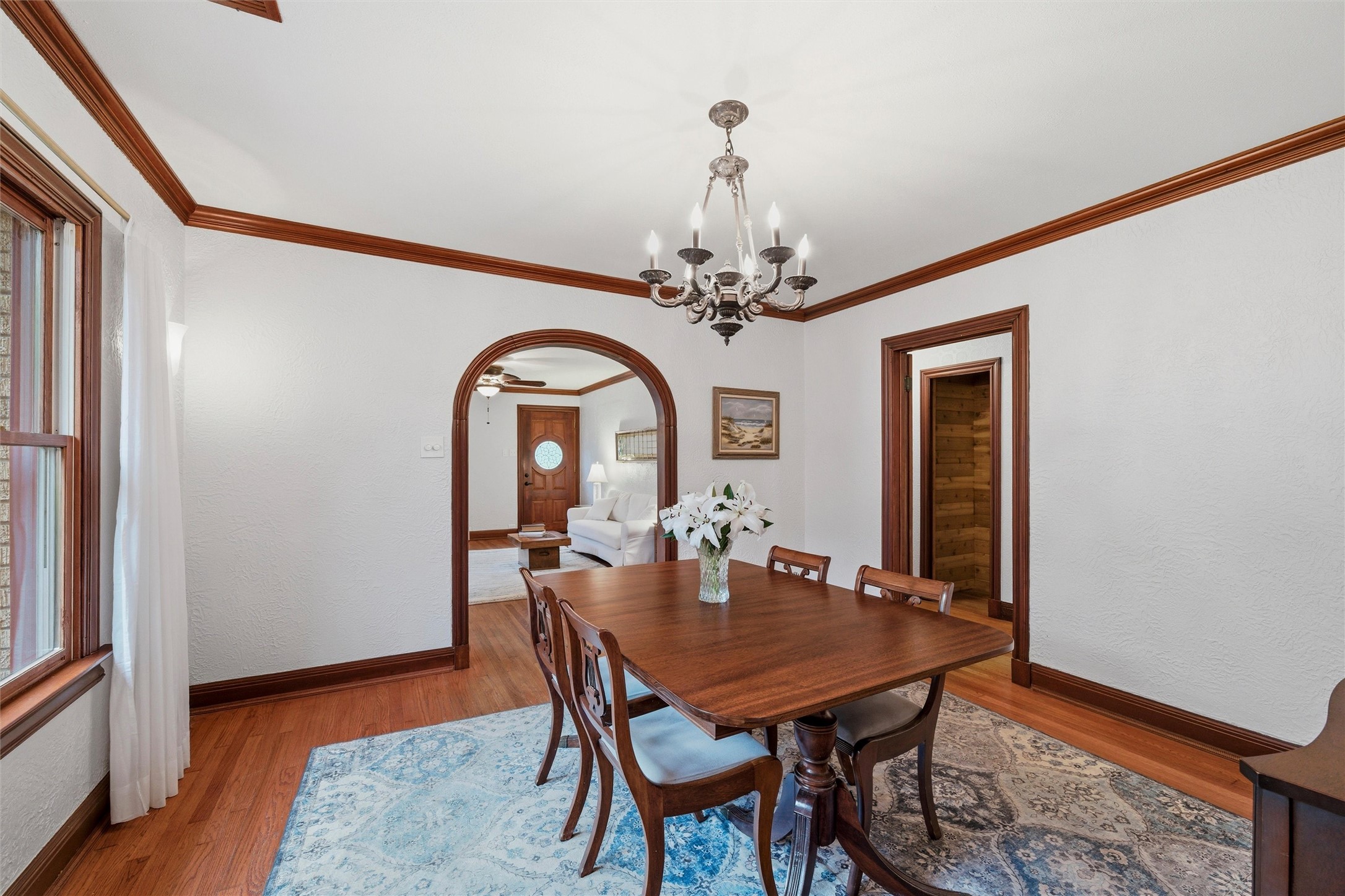 6903 Vivian Avenue Dallas TX 75223