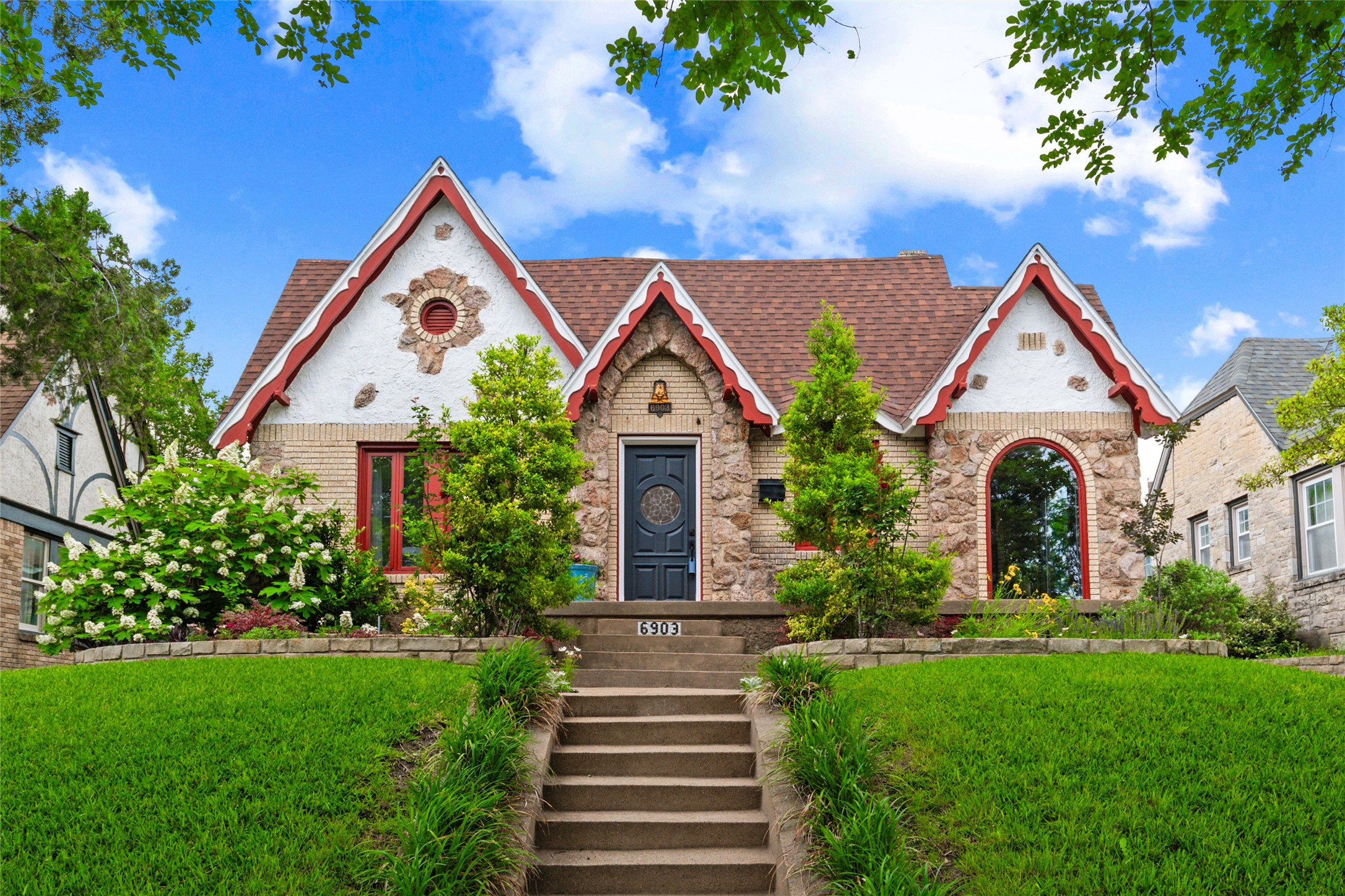 6903 Vivian Avenue Dallas TX 75223