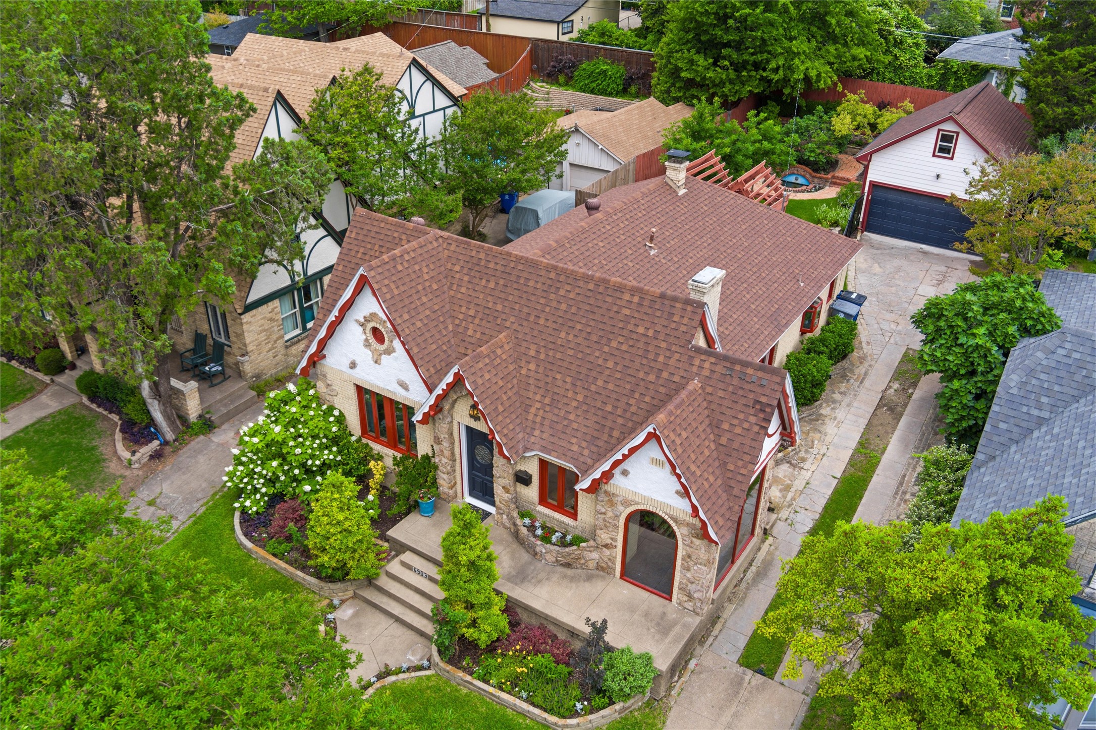 6903 Vivian Avenue Dallas TX 75223