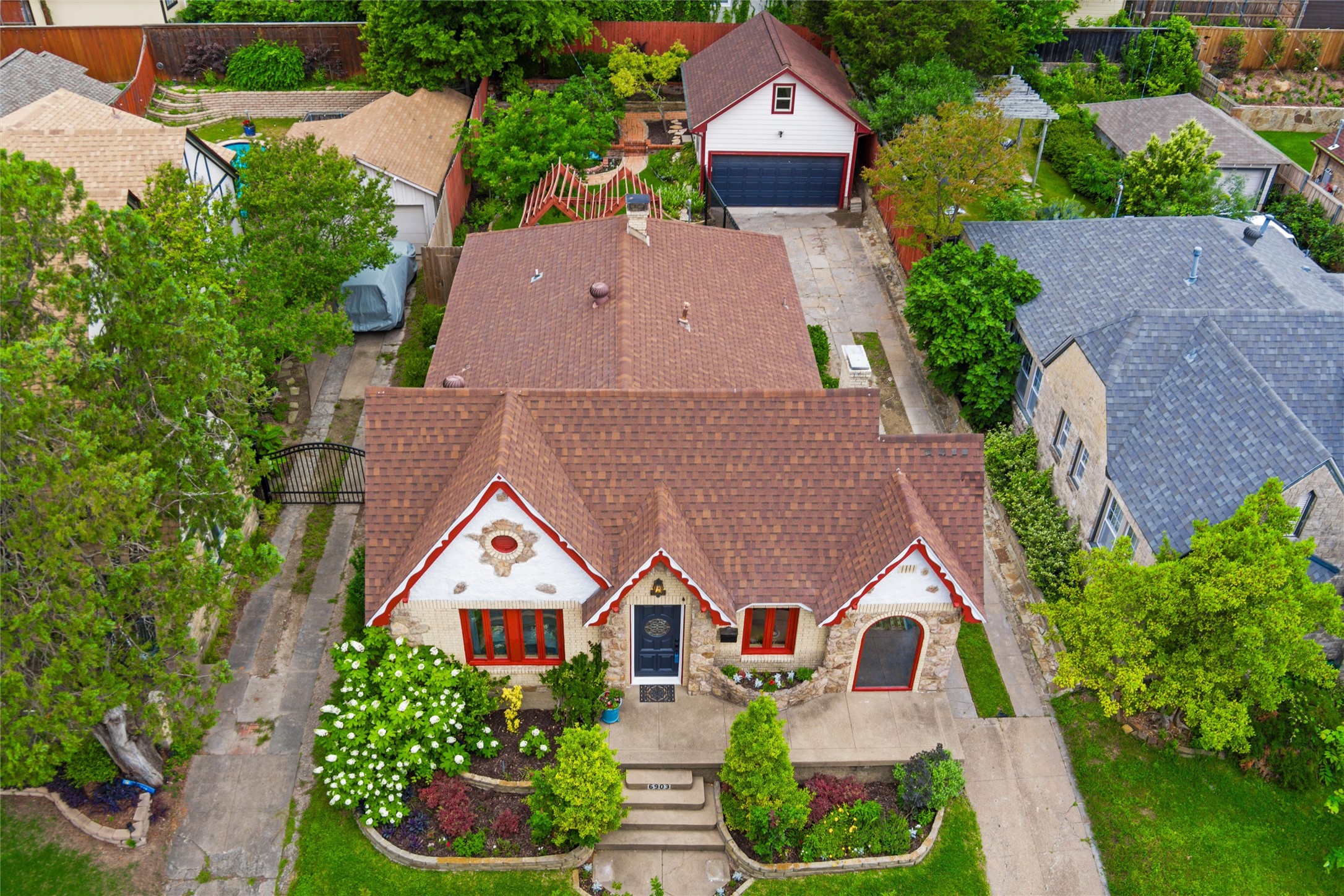 6903 Vivian Avenue Dallas TX 75223