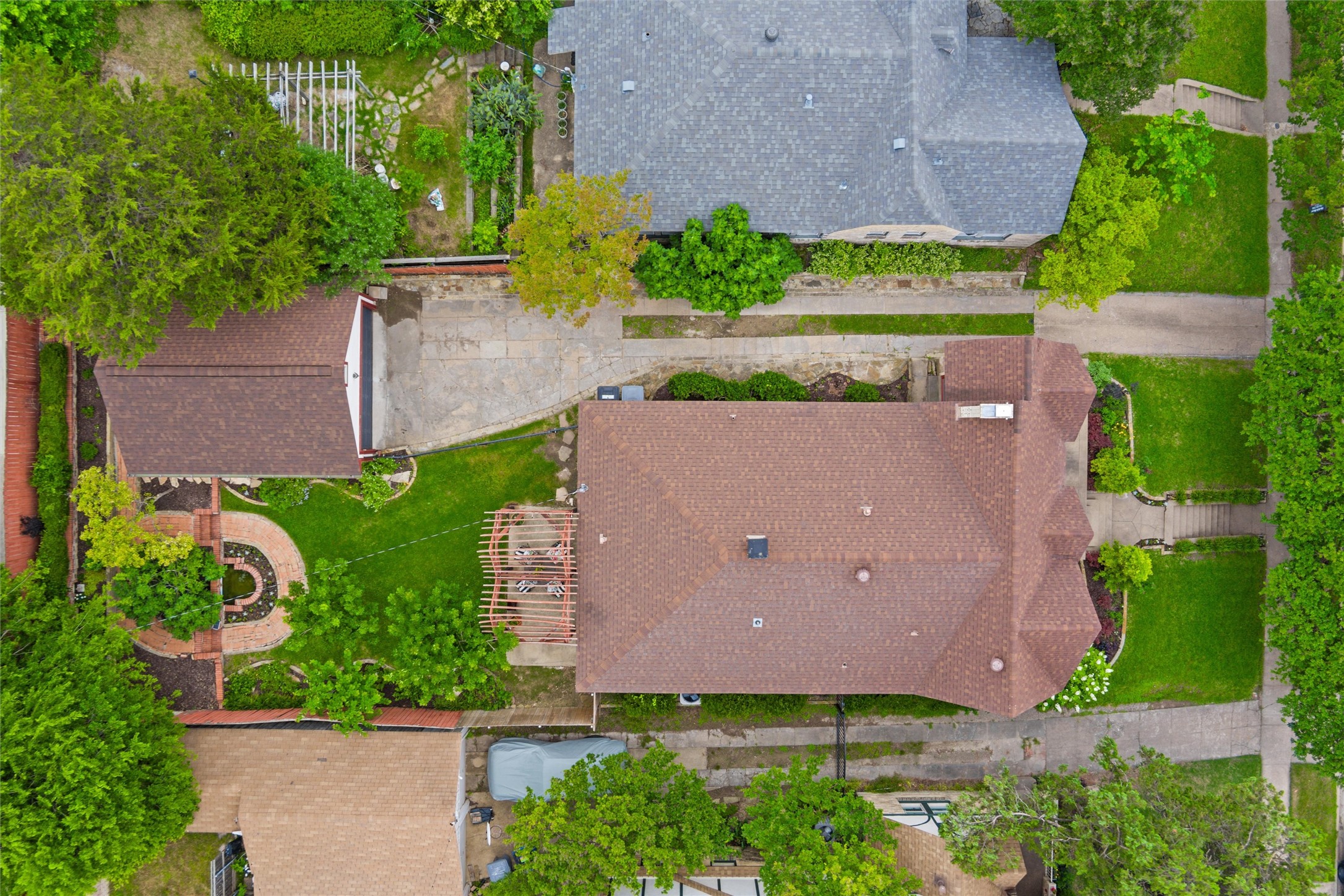 6903 Vivian Avenue Dallas TX 75223