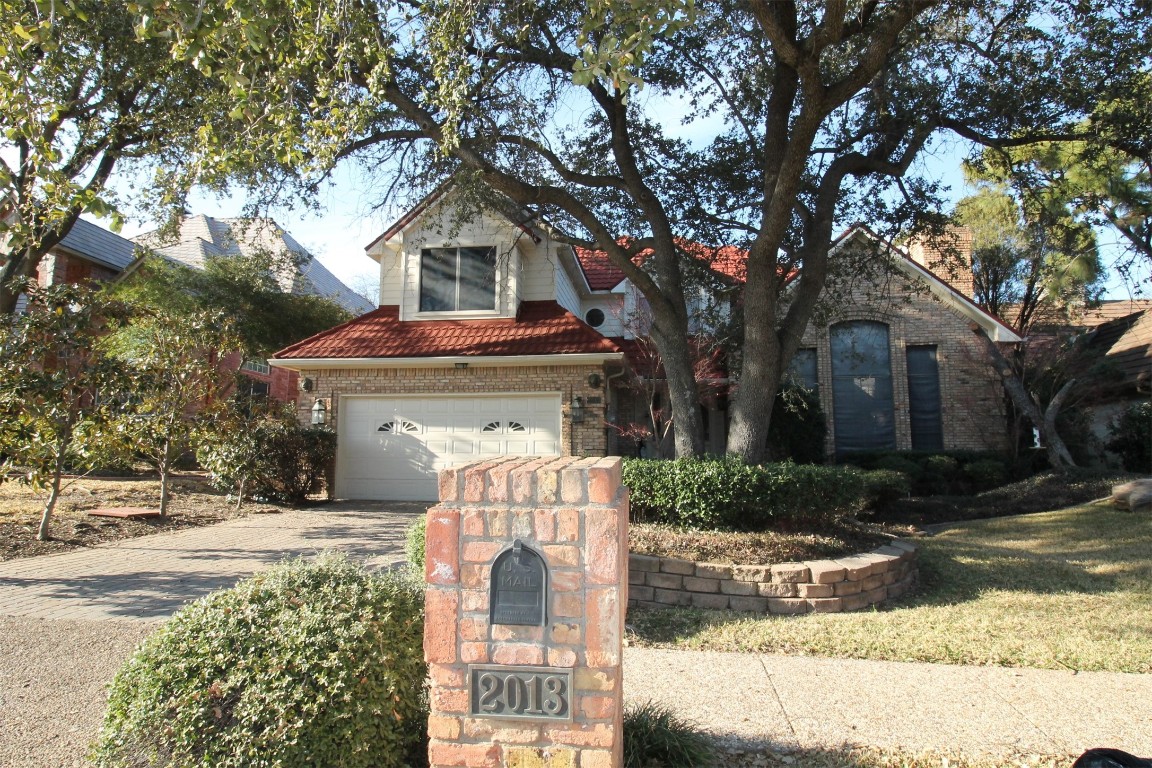 2013 Crockett Court Irving TX 75038
