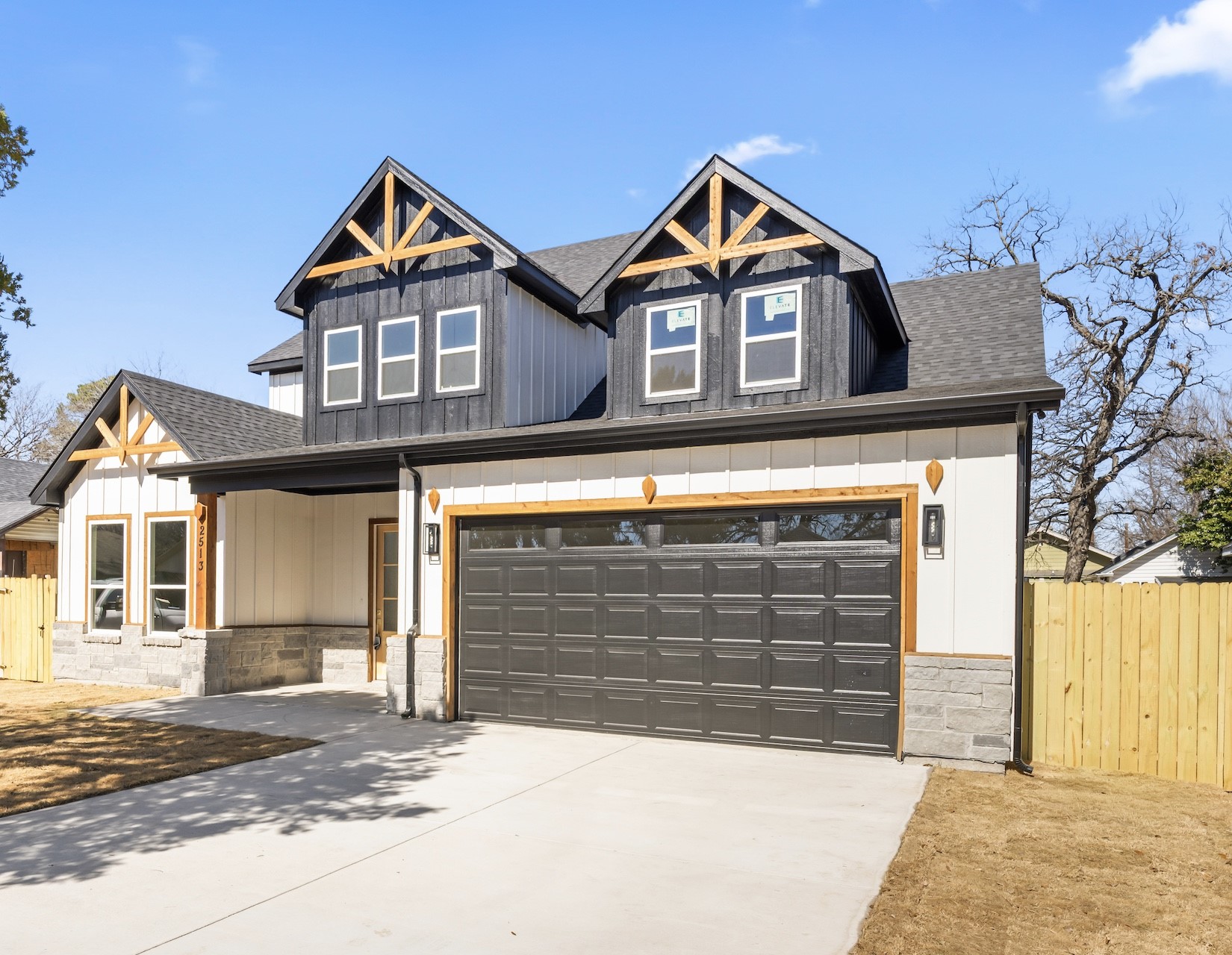 2513 Embrey Place Fort Worth TX 76111