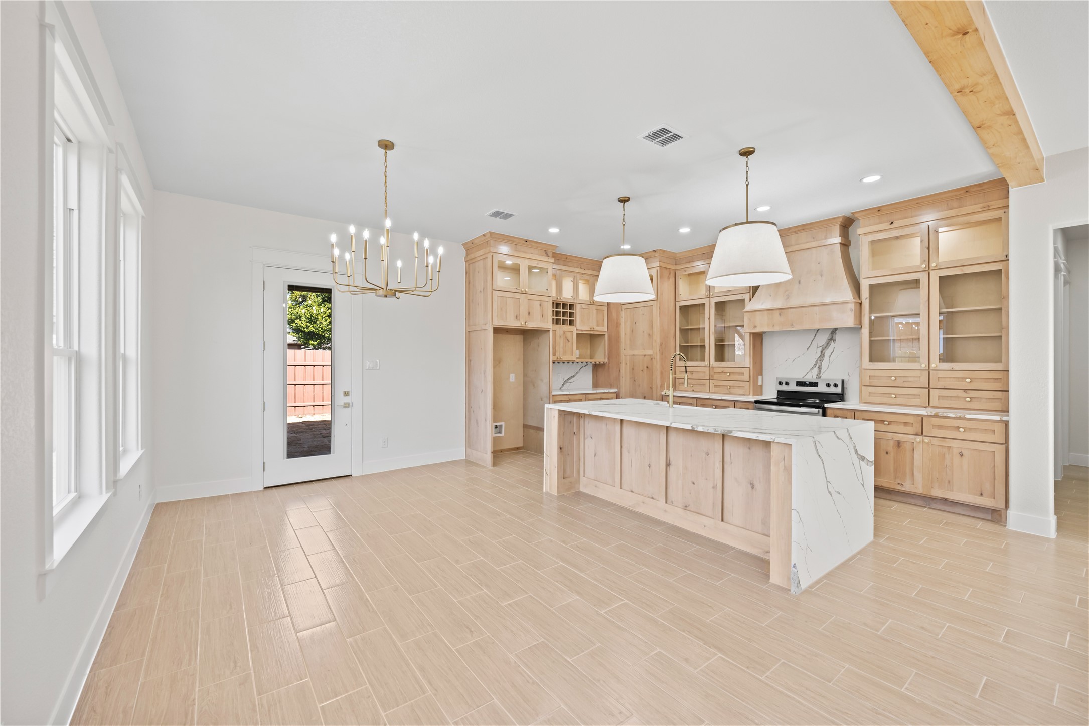 2513 Embrey Place Fort Worth TX 76111