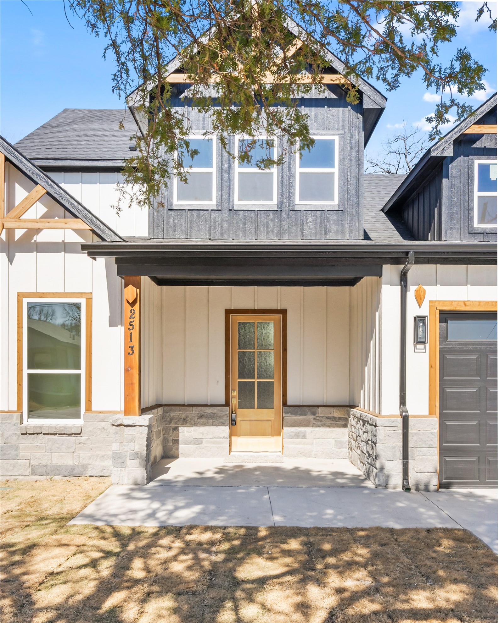 2513 Embrey Place Fort Worth TX 76111