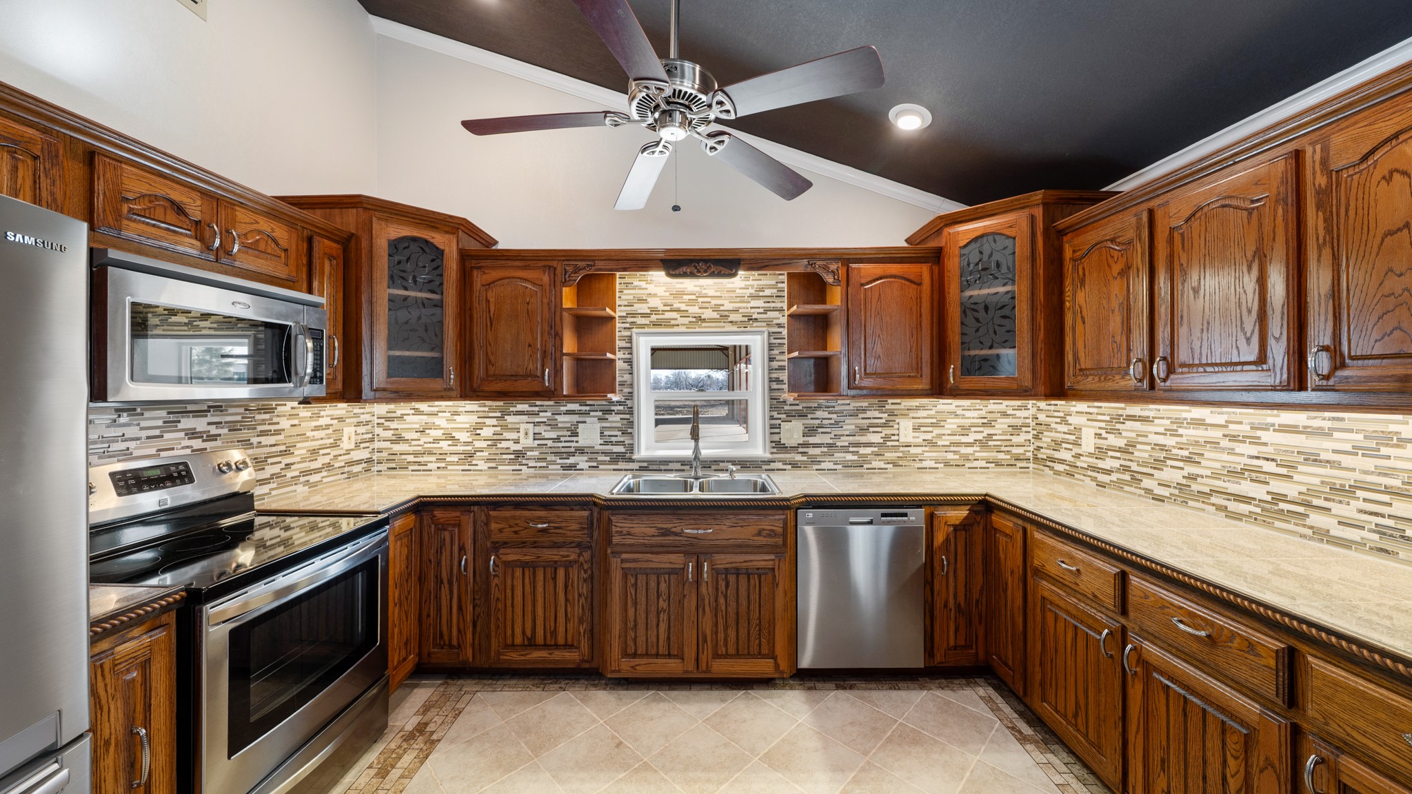 833 Vz County Road 4413 Ben Wheeler TX 75754