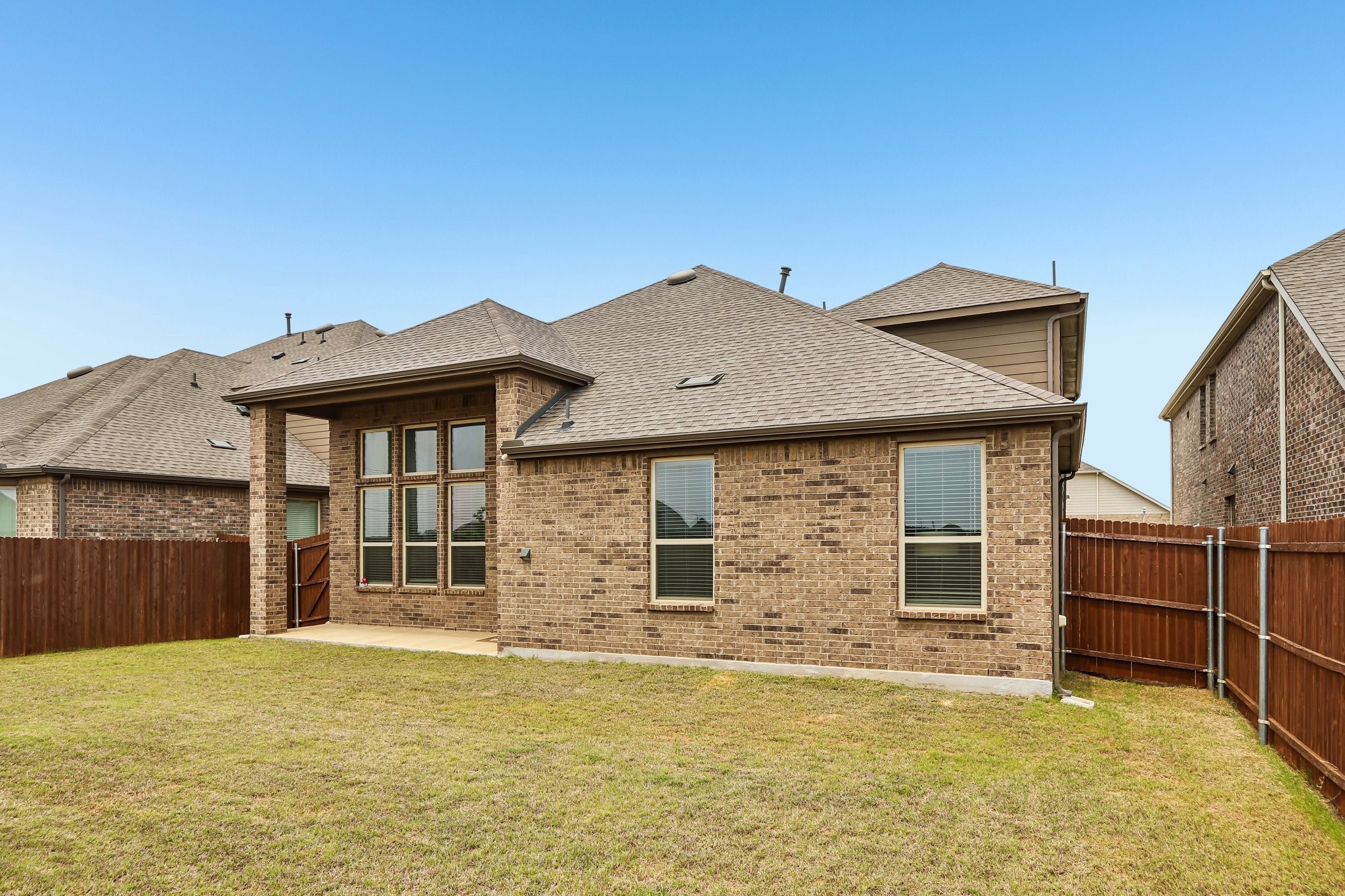 9808 Fall Brook Drive Aubrey TX 76227