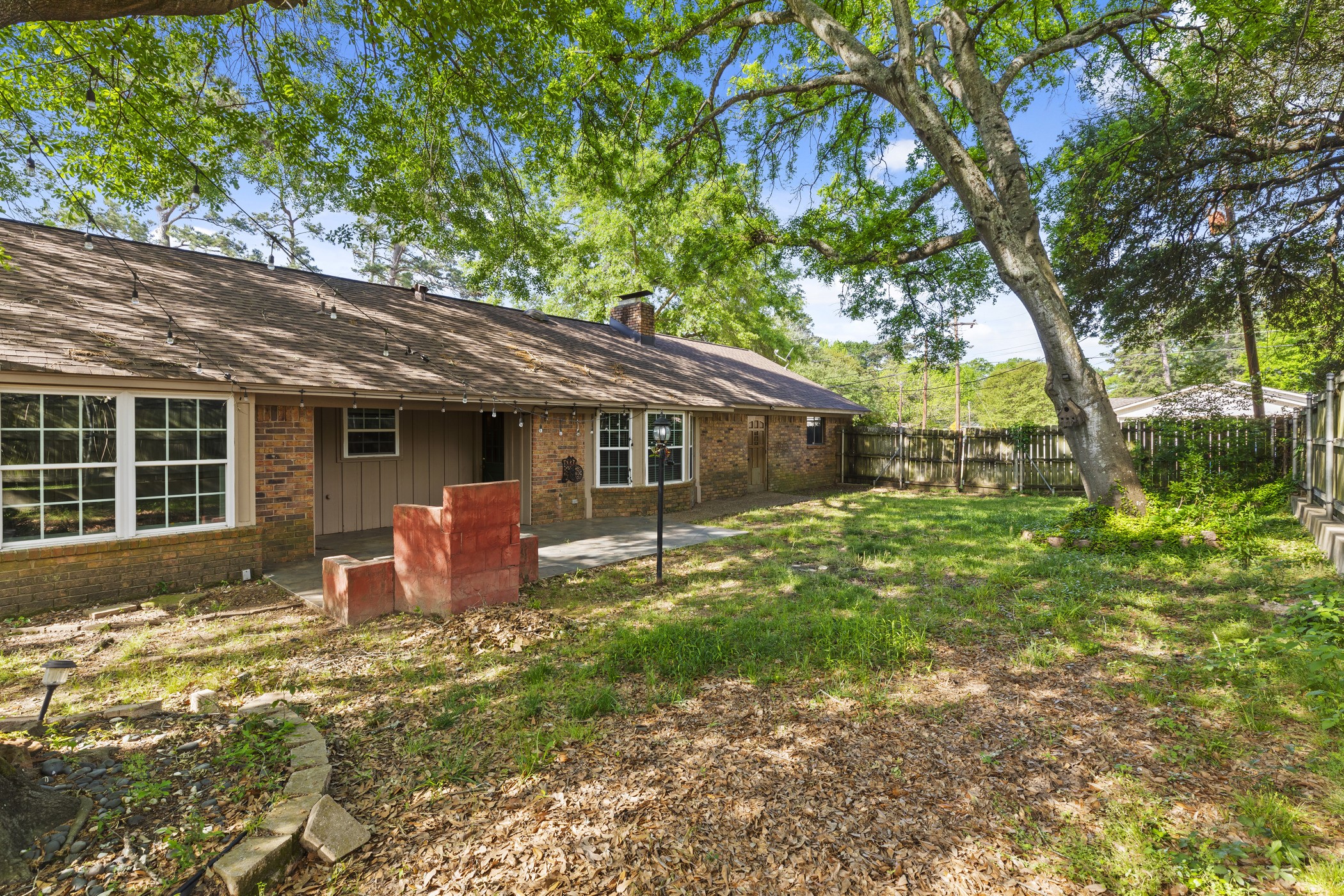 2090 Fort Drive Longview TX 75604