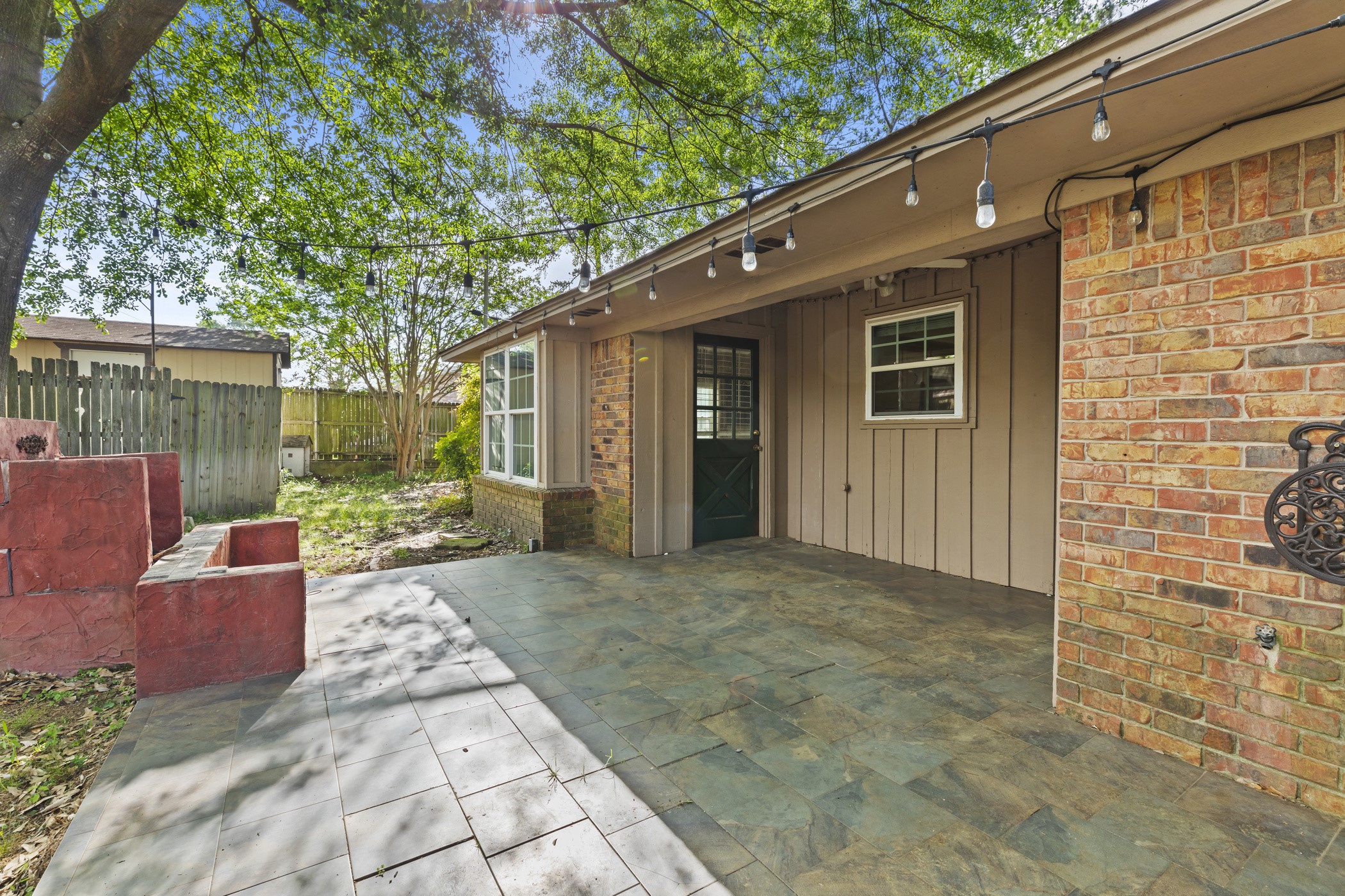2090 Fort Drive Longview TX 75604
