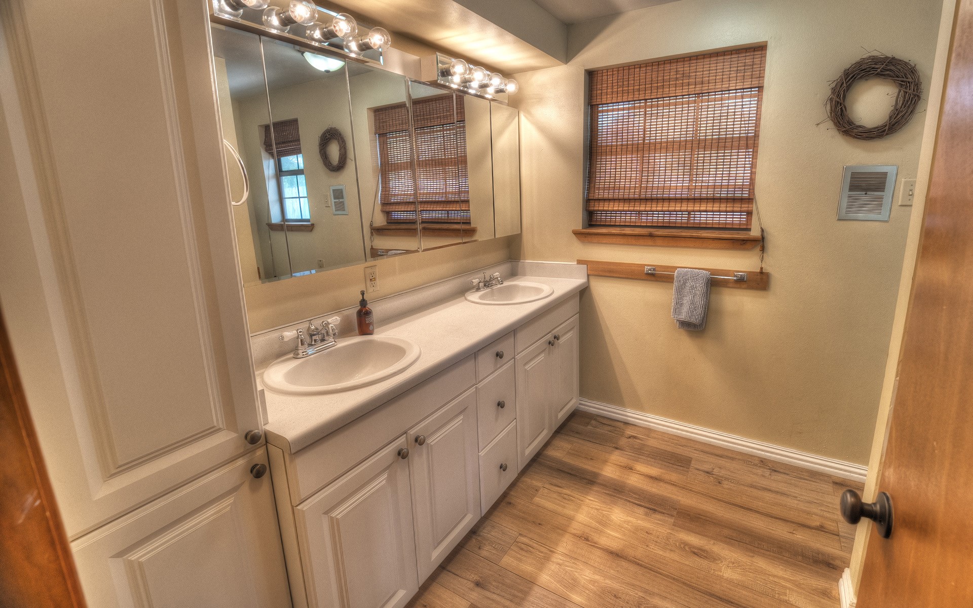 191 Oak Hill Drive Leakey TX 78873