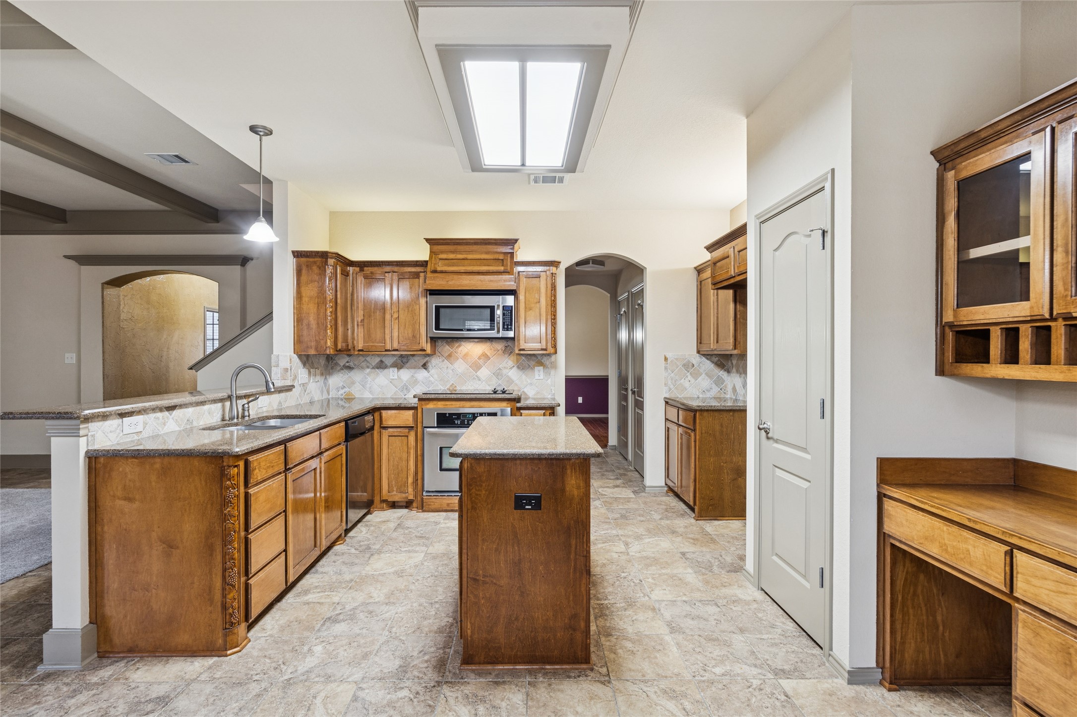 1749 Potomac Drive Burleson TX 76028
