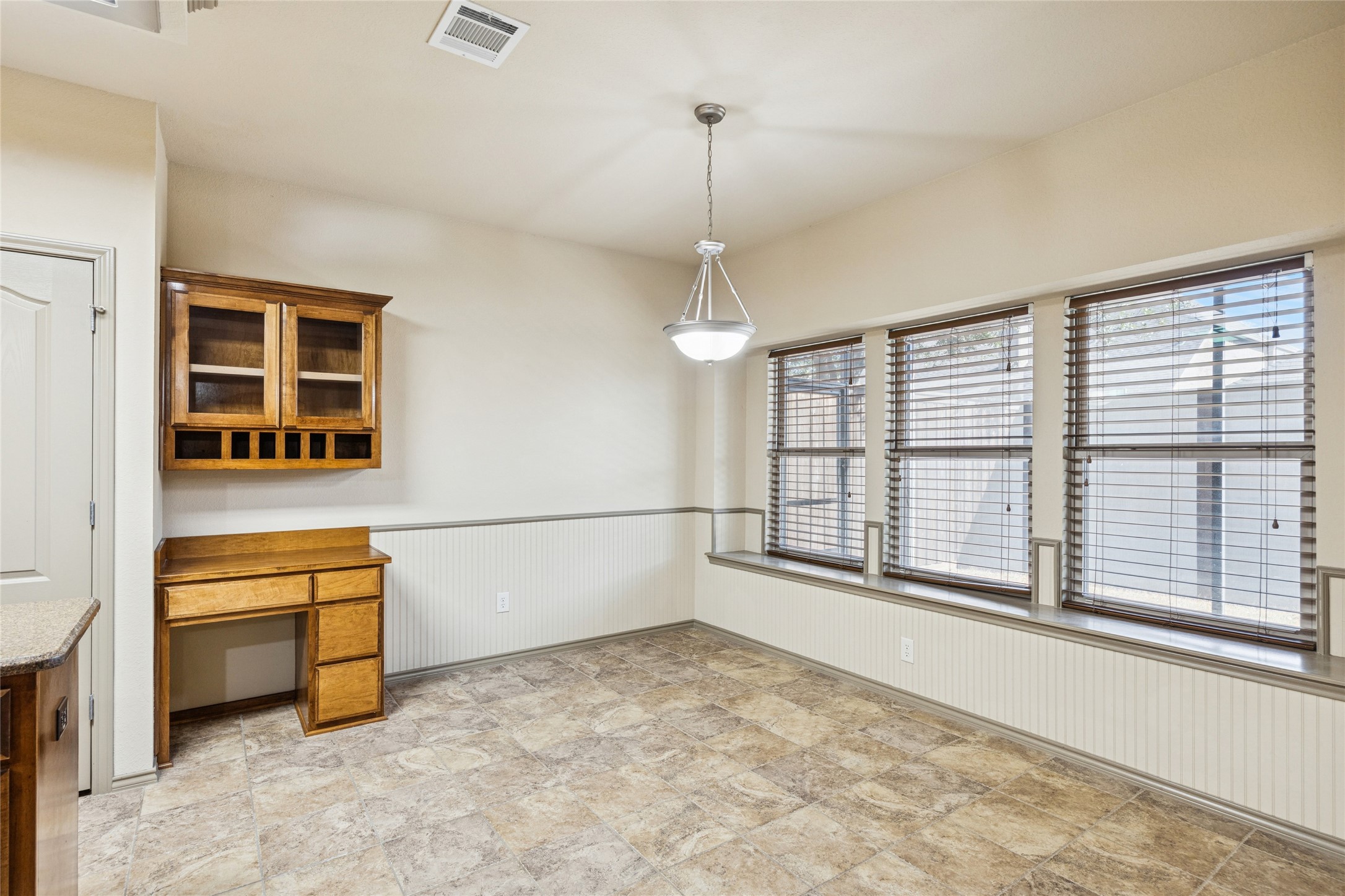 1749 Potomac Drive Burleson TX 76028