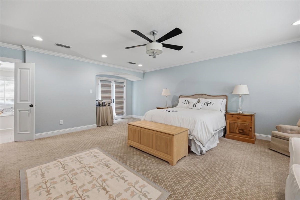 1301 Thomas Place Fort Worth TX 76107