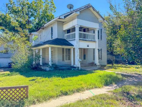 1437 W 4th Avenue Corsicana TX 75110