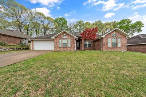 208 Homestead Drive Palestine TX 75801