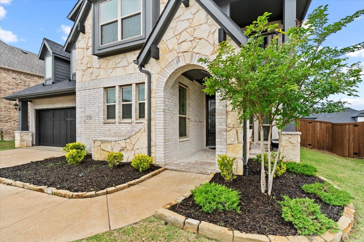 620 Shadow Trail Frisco TX 75033