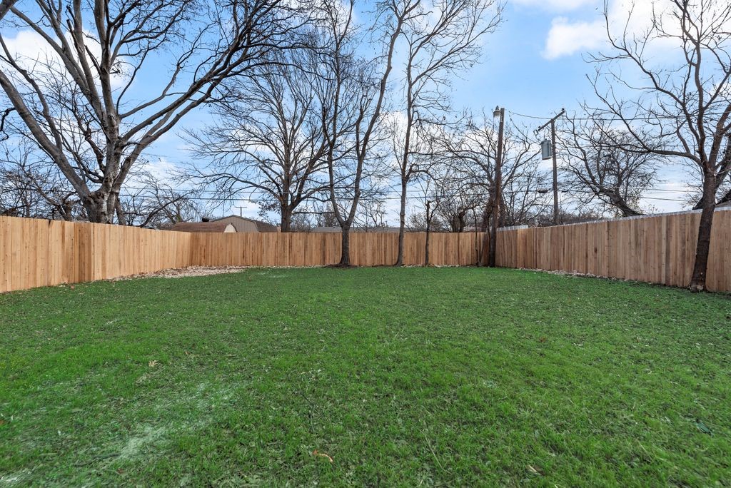 4313 Eastover Avenue Fort Worth TX 76119