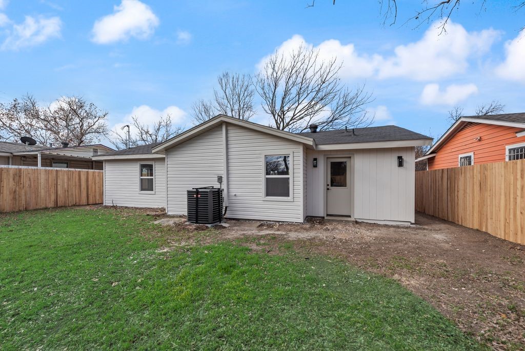 4313 Eastover Avenue Fort Worth TX 76119
