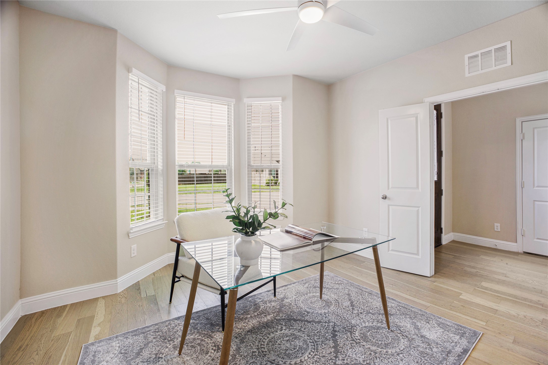6800 Elm Street Rowlett TX 75089