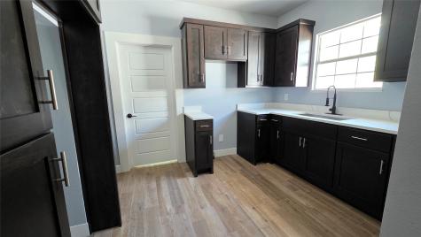 2936 S Jennings Avenue Fort Worth TX 76110