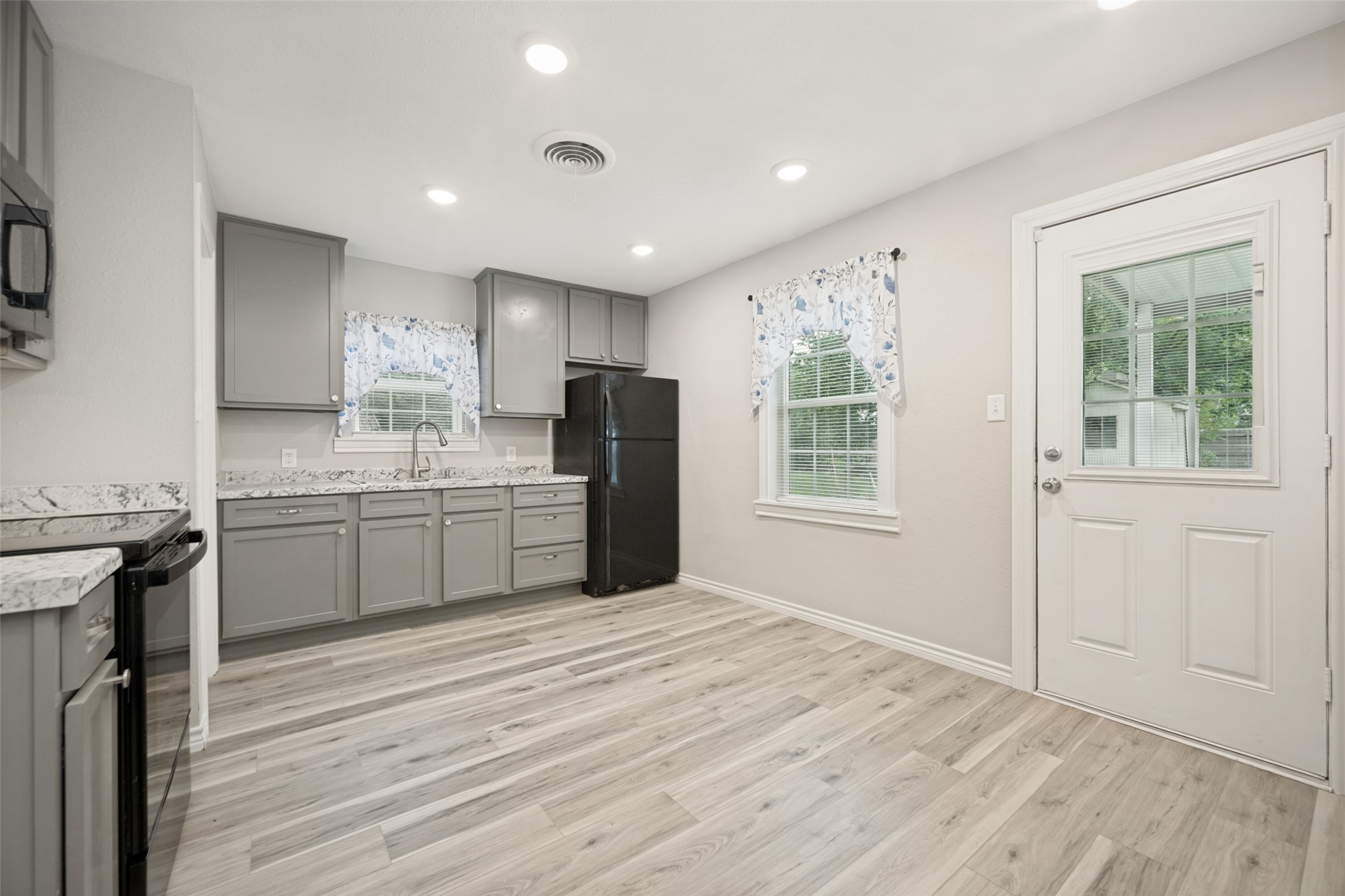 717 Small Street Bowie TX 76230