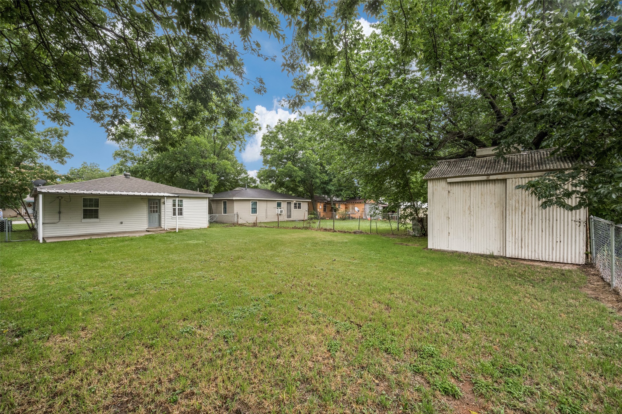 717 Small Street Bowie TX 76230