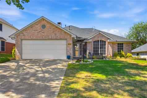 4511 Queenswood Drive Grand Prairie TX 75052