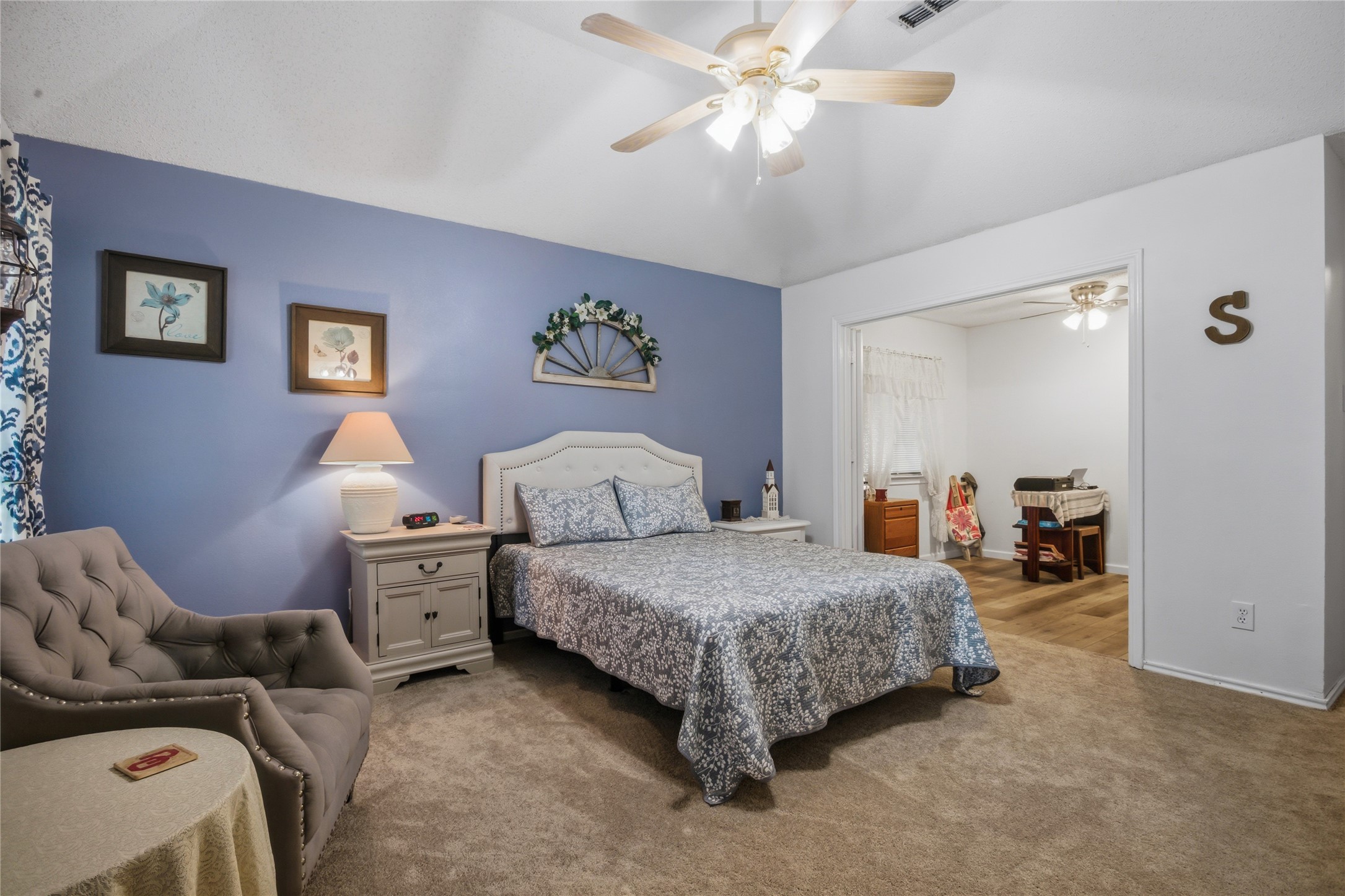 4511 Queenswood Drive Grand Prairie TX 75052
