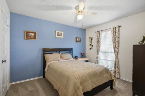 4511 Queenswood Drive Grand Prairie TX 75052