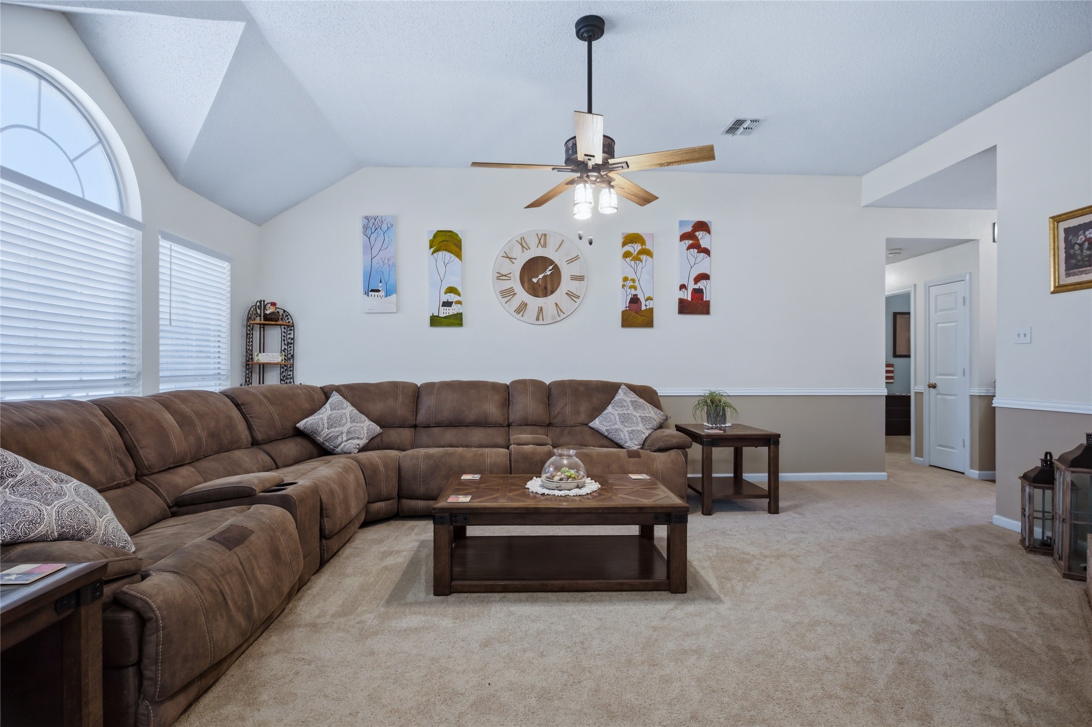 4511 Queenswood Drive Grand Prairie TX 75052