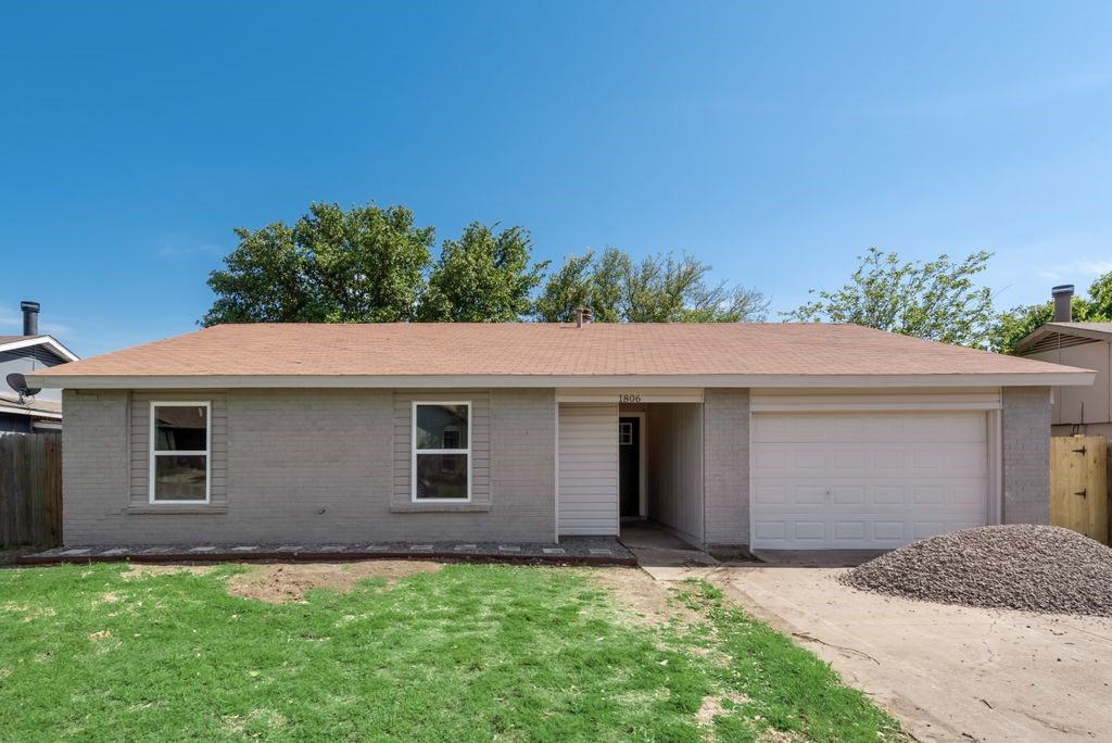 1806 Primrose Lane Arlington TX 76014