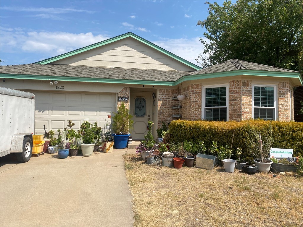 1820 Spicewood Trail Fort Worth TX 76134