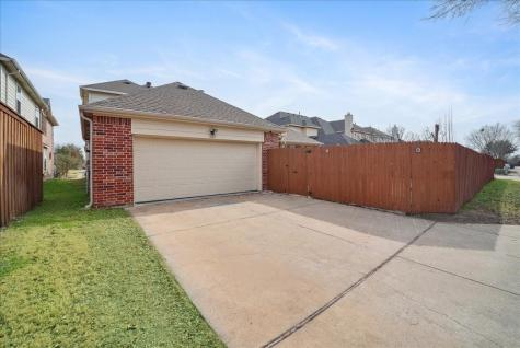 1121 Shearwater Lane Garland TX 75043