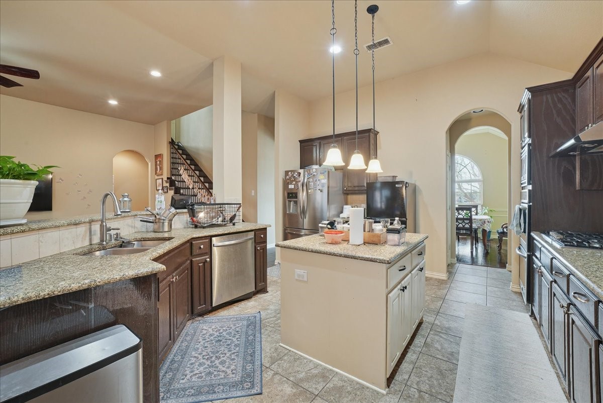 1121 Shearwater Lane Garland TX 75043