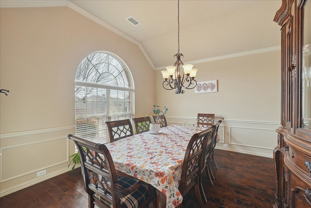 1121 Shearwater Lane Garland TX 75043