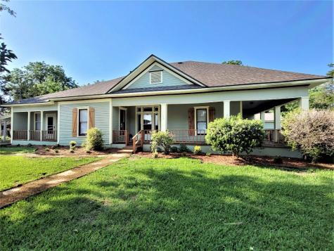 1103 Bolivar Street Sanger TX 76266